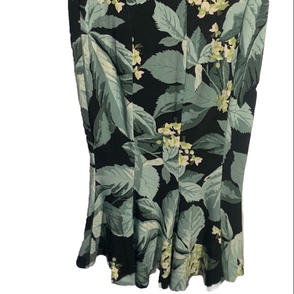 New without tags Norma Kamali womens fishtail dress in a tropical print size M - Picture 4 of 4